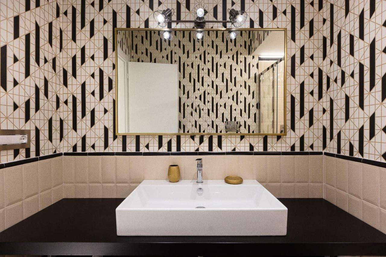 Lovely New Home, Piazza San Cosimato! Apartment