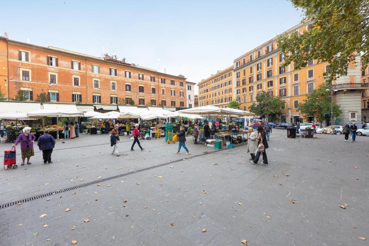 Lovely New Home, Piazza San Cosimato! Apartment *