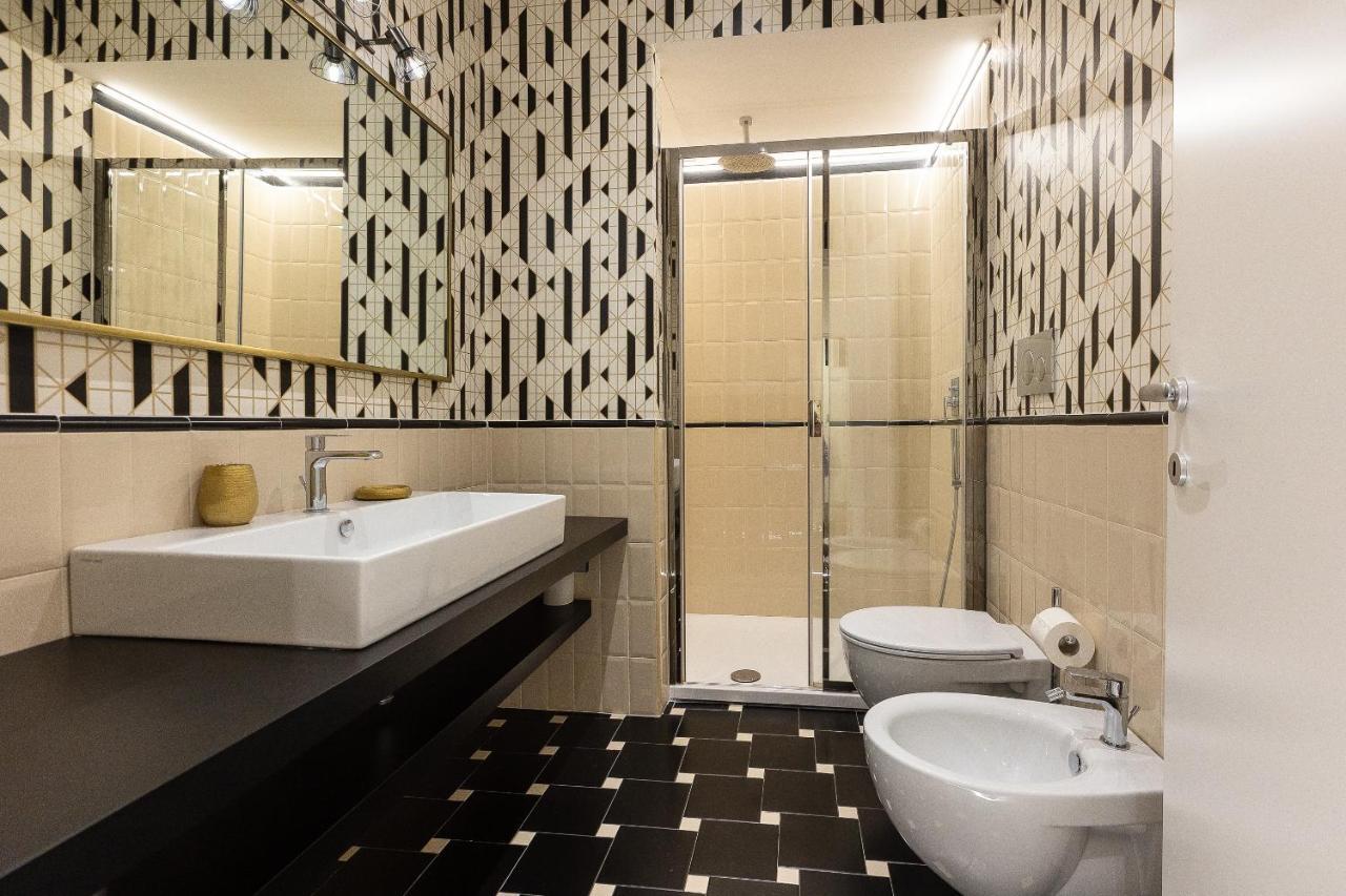 Lovely New Home, Piazza San Cosimato! Apartment Rom