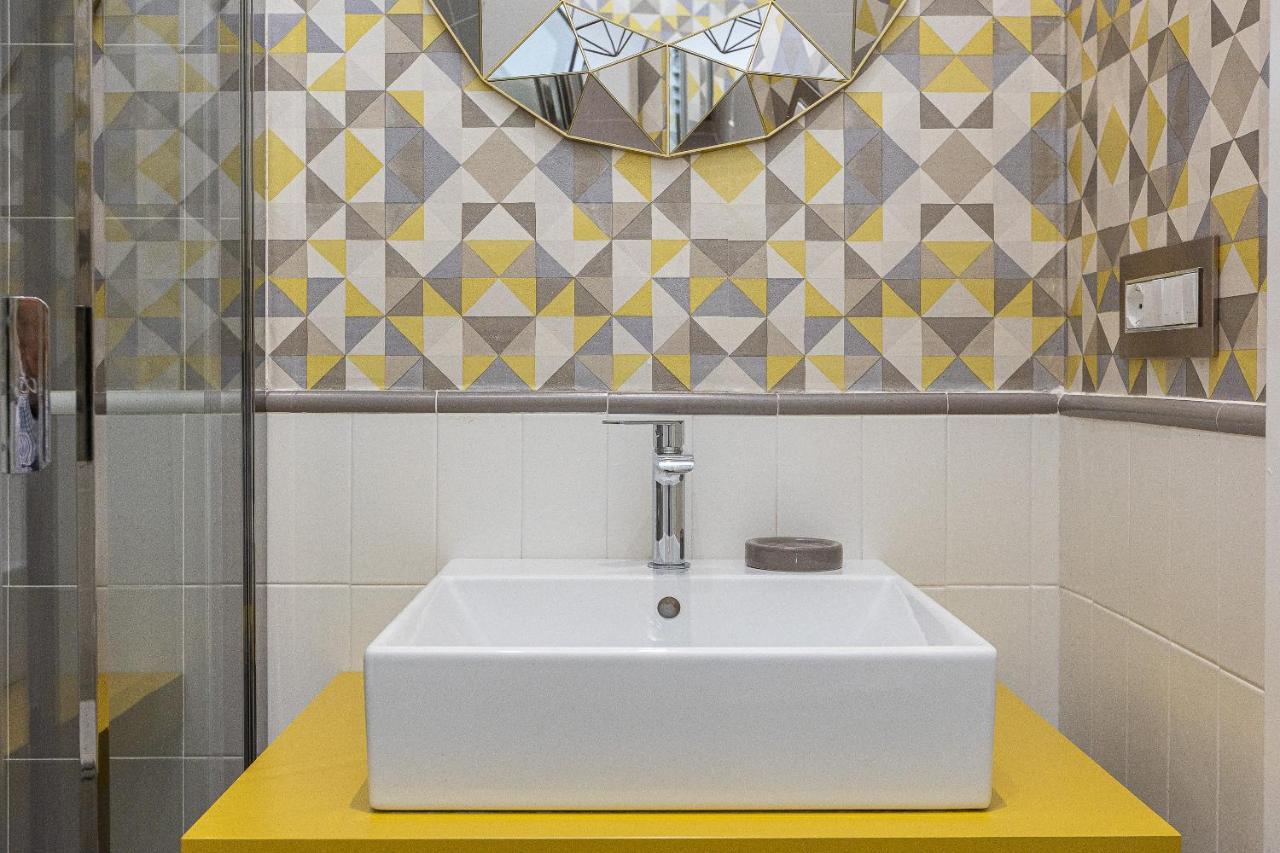 Lovely New Home, Piazza San Cosimato! * Rom